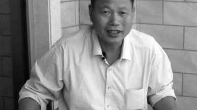鄉(xiāng)村會(huì)計(jì)（中篇小說(shuō)）
