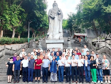 首期“茅臺鎮(zhèn)詩酒文化體驗之旅”圓滿結(jié)束