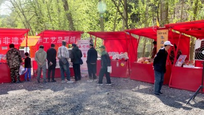樂訂坊非遺文創手工藝品展銷為懷柔朝陽洞廟會添彩