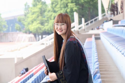 王麗詩五首